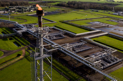 Η Ολλανδία επιβάλλει πλαφόν στις τιμές ρεύματος και φυσικού αερίου
