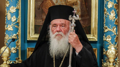 Αρχιεπίσκοπος Ιερώνυμος: Χυδαία απόπειρα χρησιμοποίησης της Εκκλησίας για πολιτικούς σκοπούς