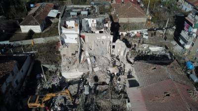 Σεισμός στην Αλβανία: Αυξάνεται συνεχώς ο αριθμός των νεκρών